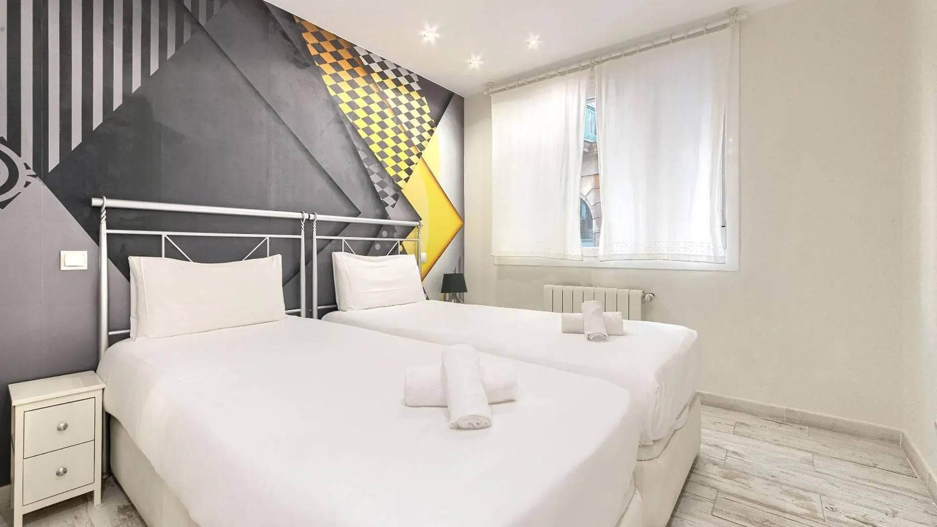 Lujoso Piso En Casco Viejo. Bilbao. Free Wifi. Apartment Spain